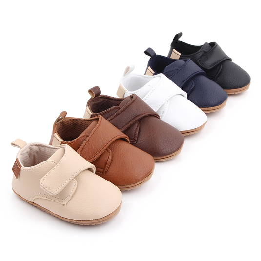 Chaussures pour bébé en cuir souple avec semelle antidérapante